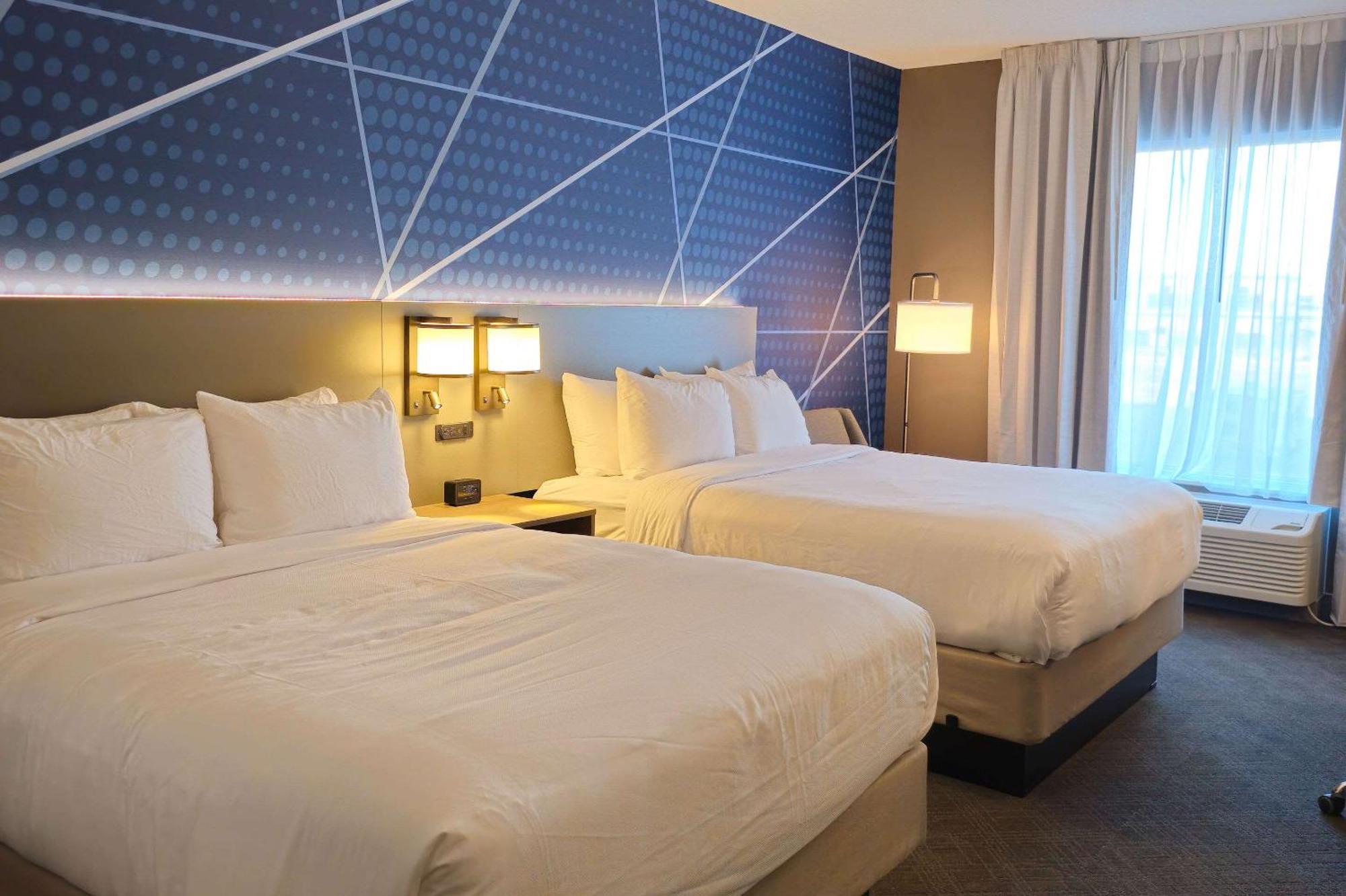 Comfort Inn & Suites At Sanford Sports Complex ซูฟอลส์ ภายนอก รูปภาพ