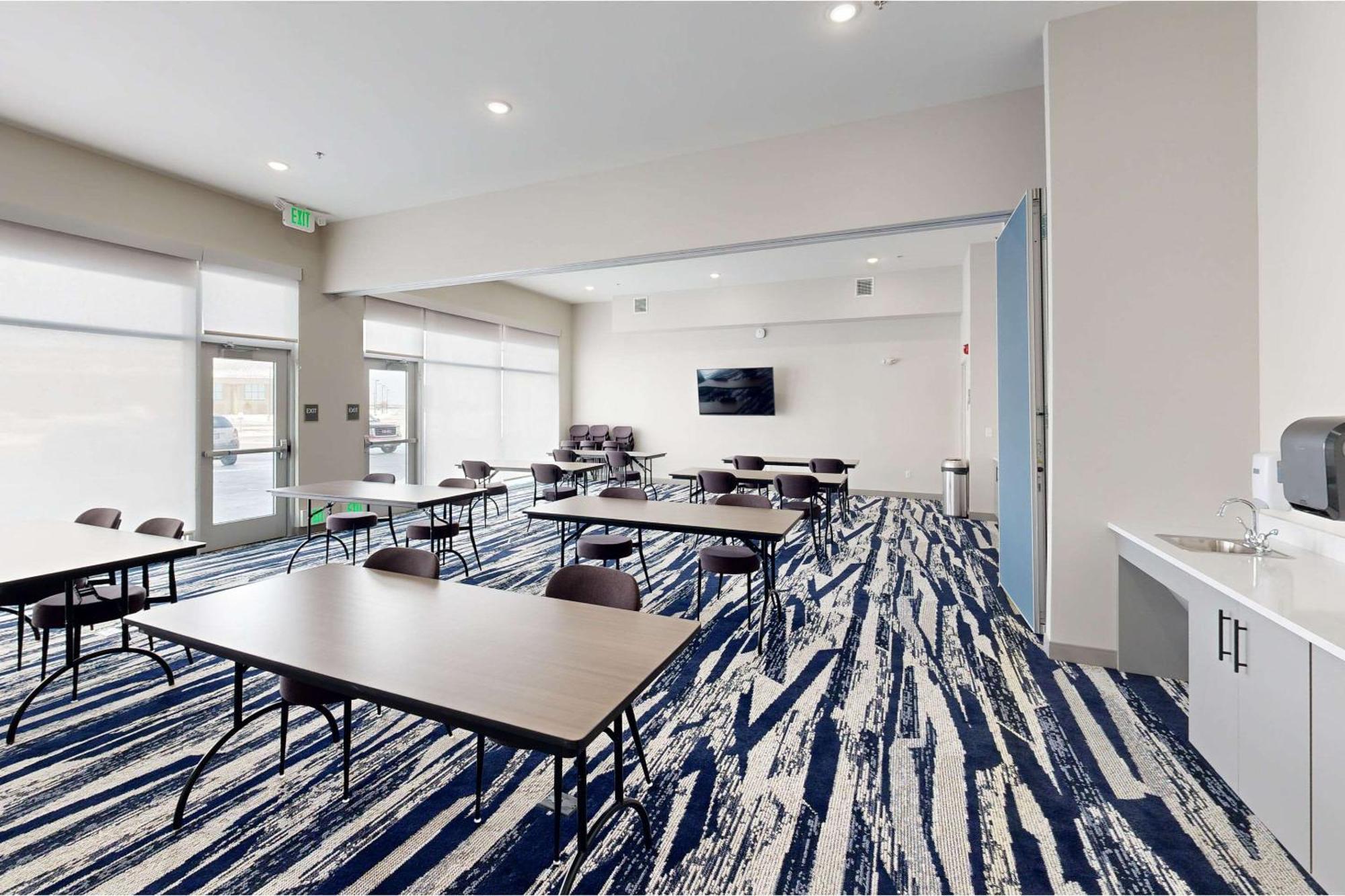 Comfort Inn & Suites At Sanford Sports Complex ซูฟอลส์ ภายนอก รูปภาพ